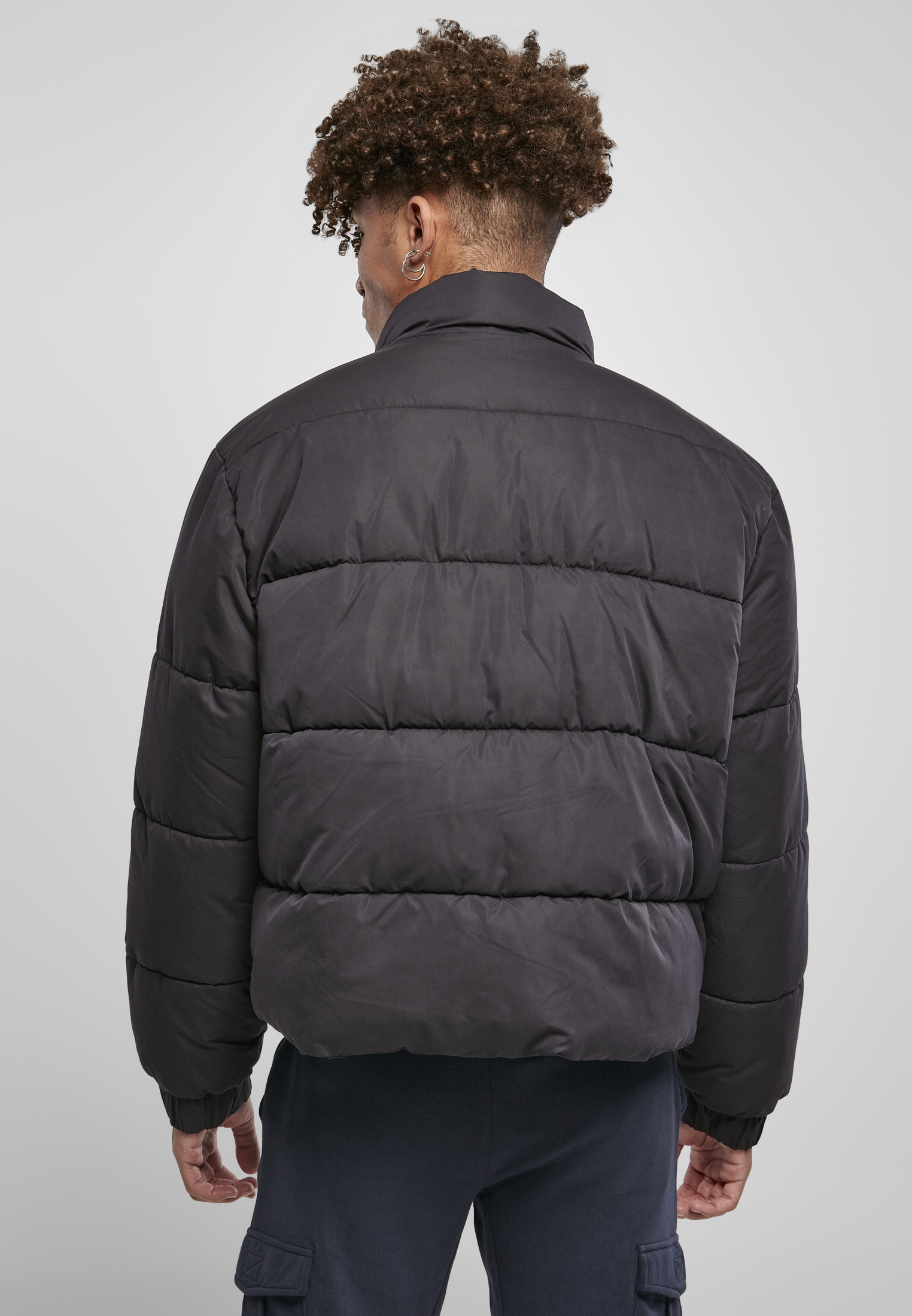 Winter Jacken Cropped Puffer Jacket in Farbe black