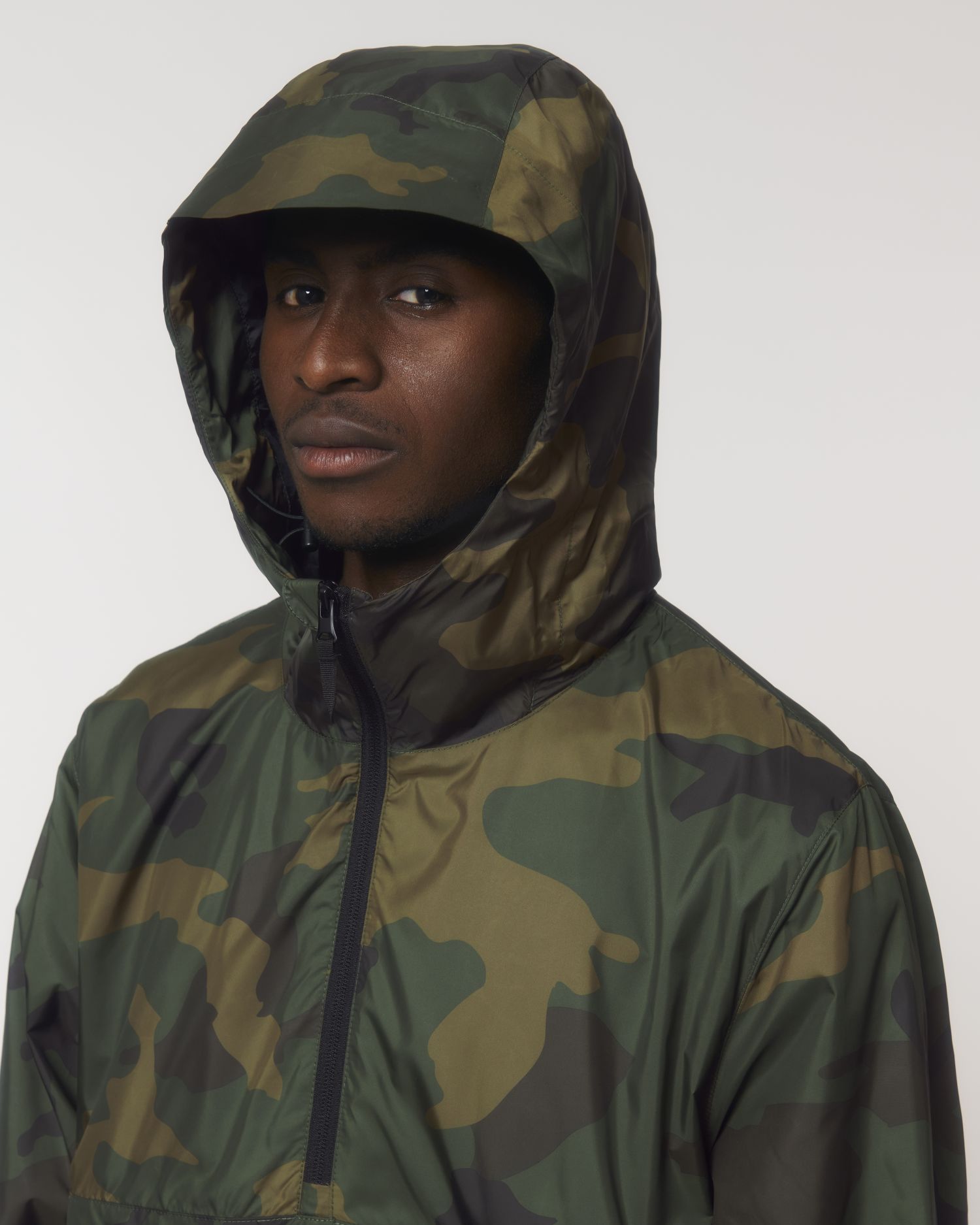 Non Padded Jacket Speeder AOP in Farbe Camouflage