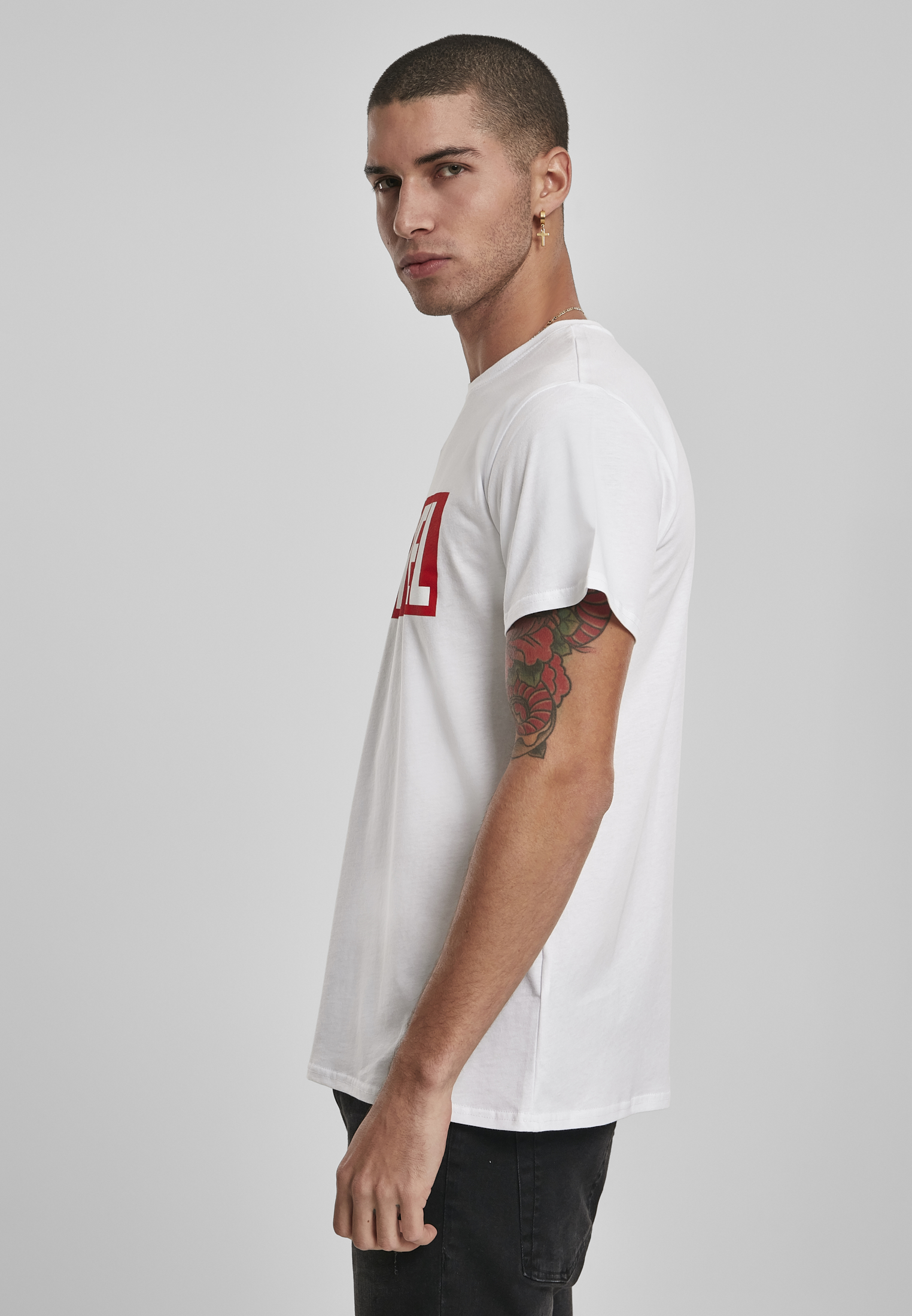 T-Shirts Marvel Logo Tee in Farbe white