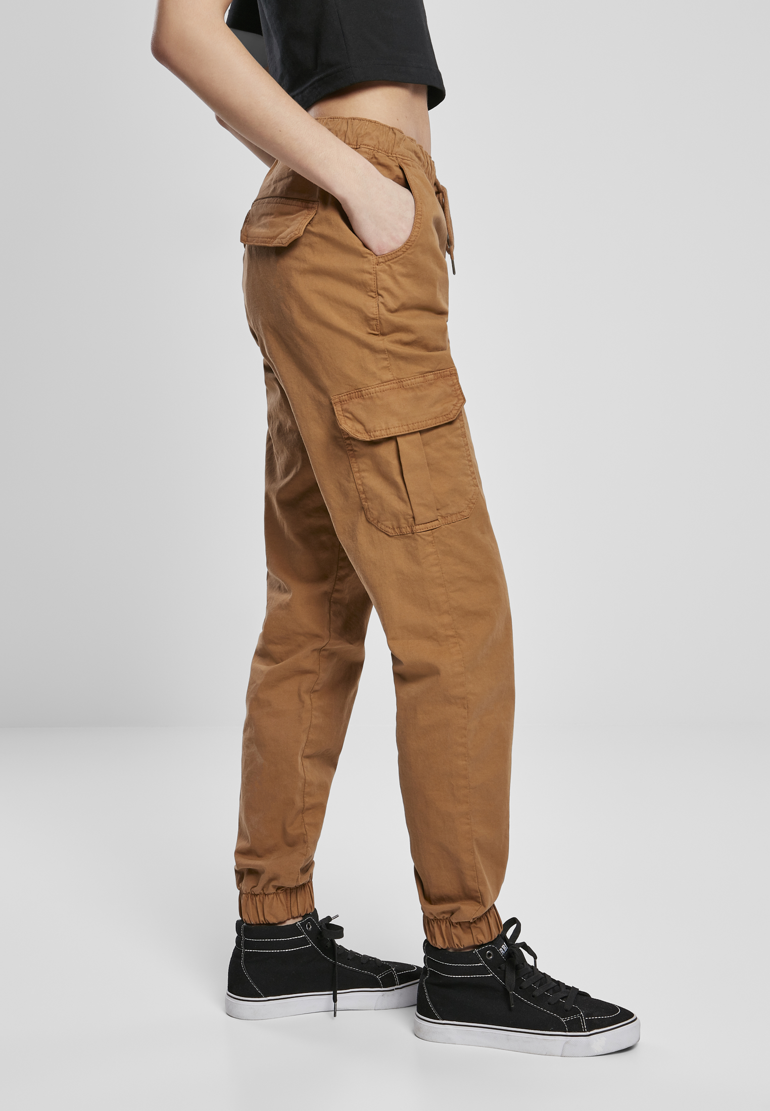 Curvy Ladies High Waist Cargo Jogging Pants in Farbe toffee