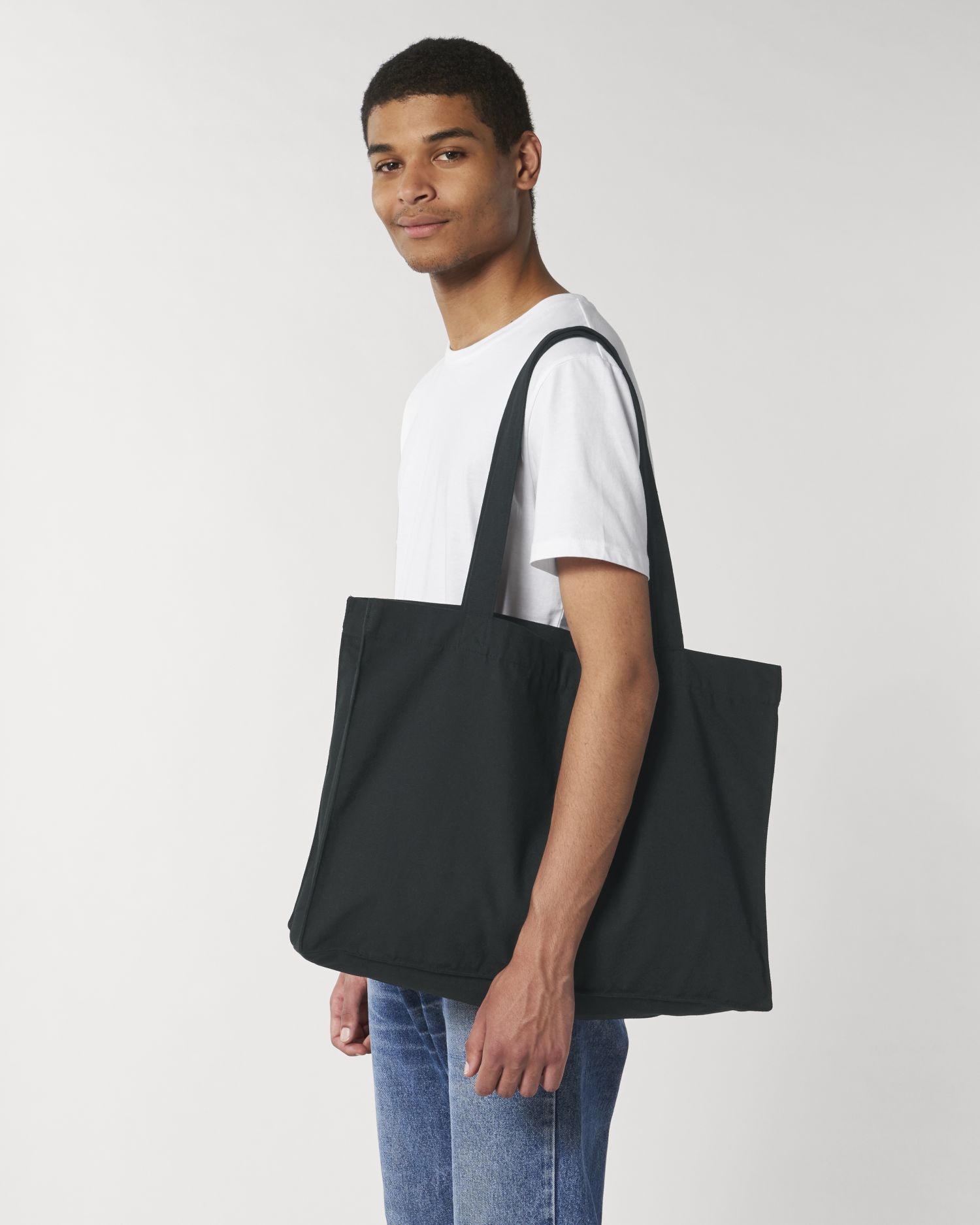 Tasche Shopping Bag in Farbe Black