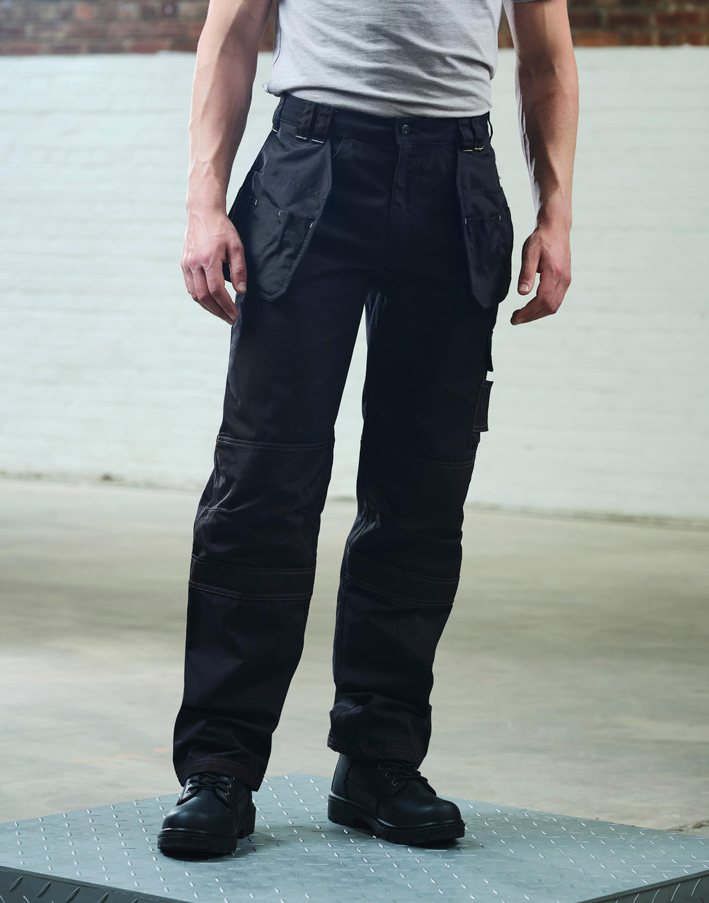  Hardware Holster Trouser (Reg) in Farbe Black