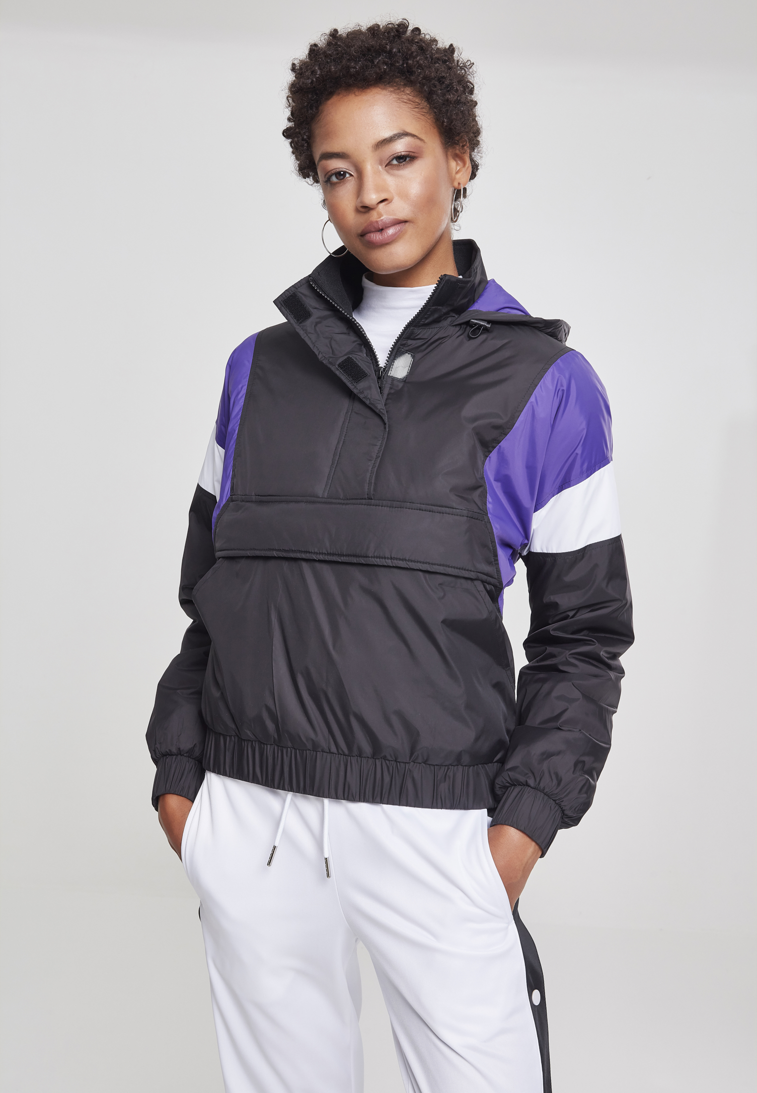 Winter Jacken Ladies 3-Tone Padded Pull Over Jacket in Farbe black/ultraviolet/white
