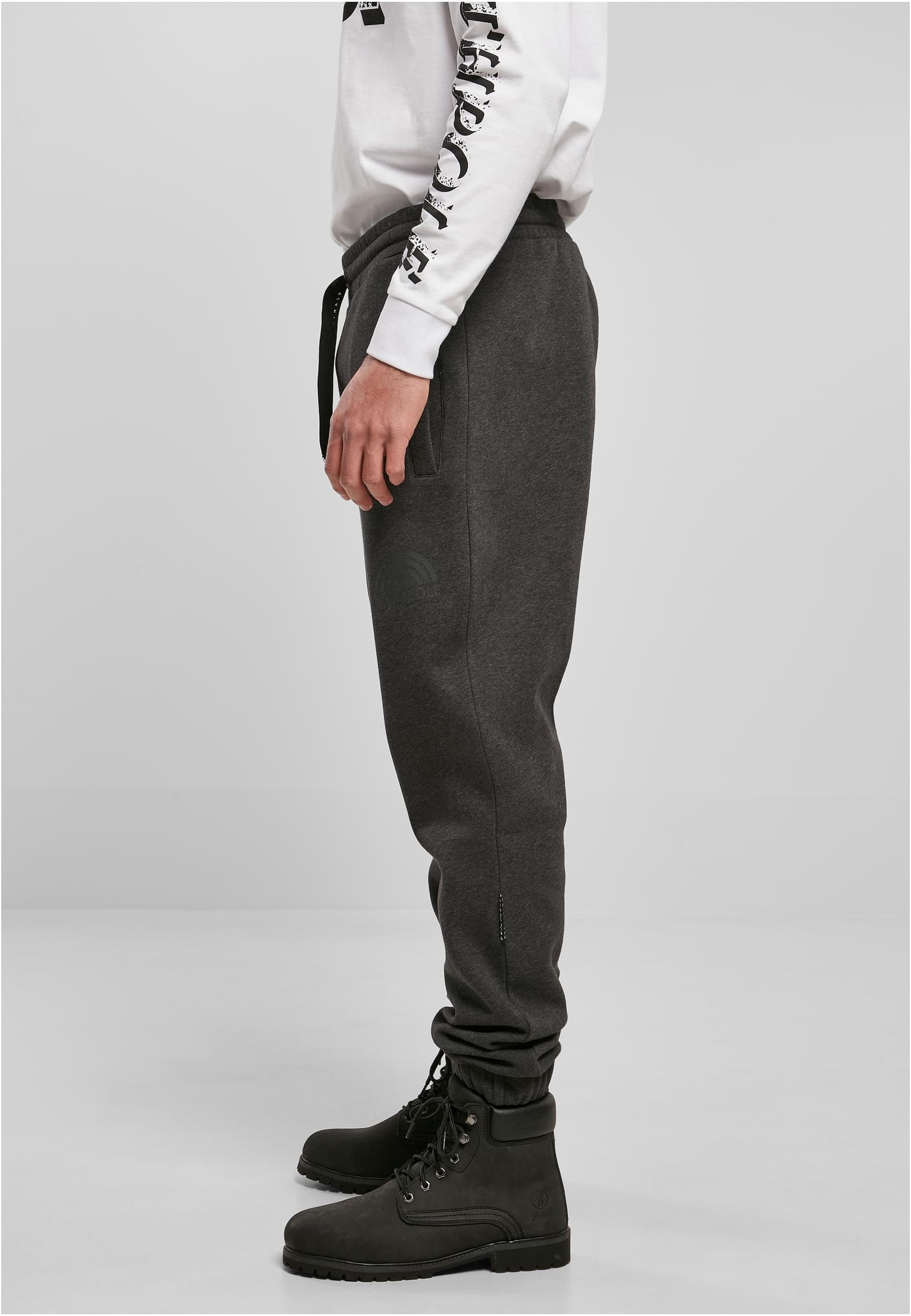 Southpole Southpole Basic Sweat Pants in Farbe black