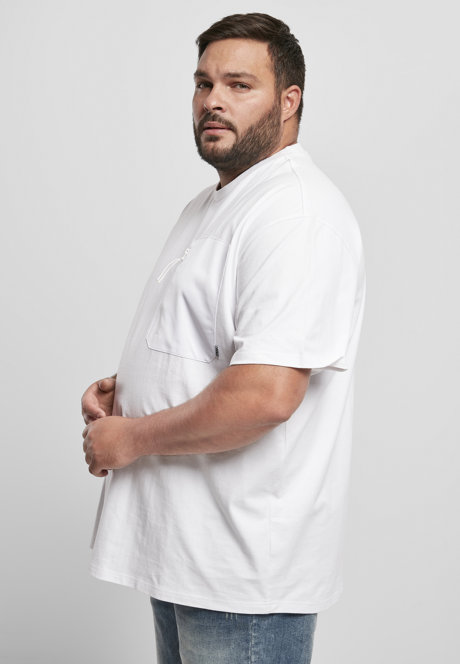 T-Shirts Oversized Big Pocket Tee in Farbe white