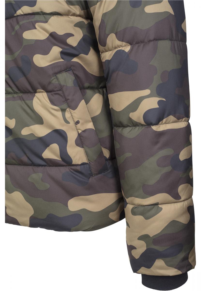 Plus Size Hooded Camo Puffer Jacket in Farbe woodcamo