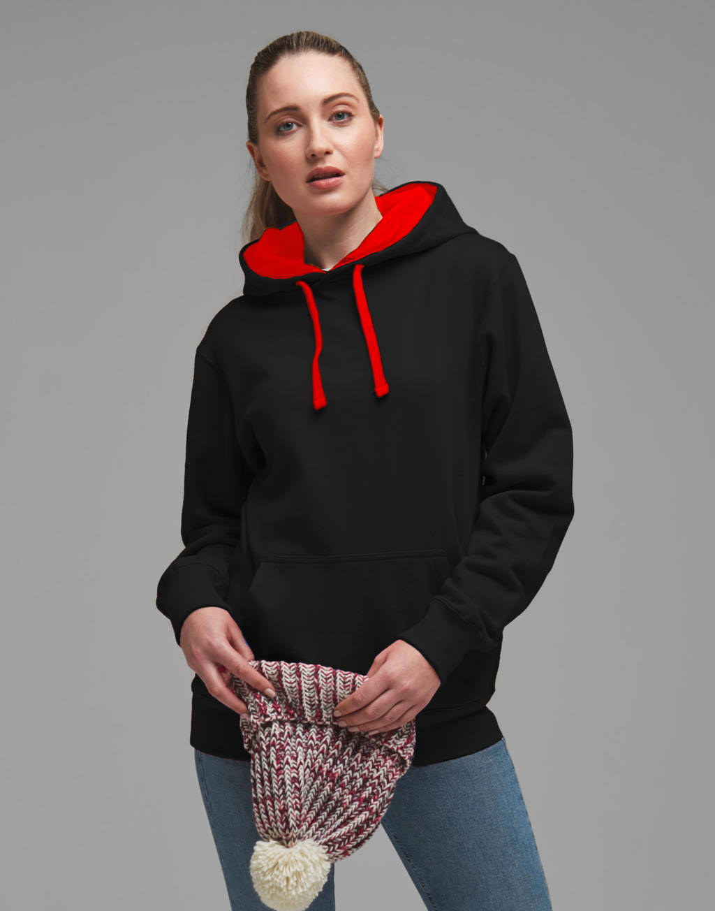  Contrast Hoodie in Farbe Black/Fire Red