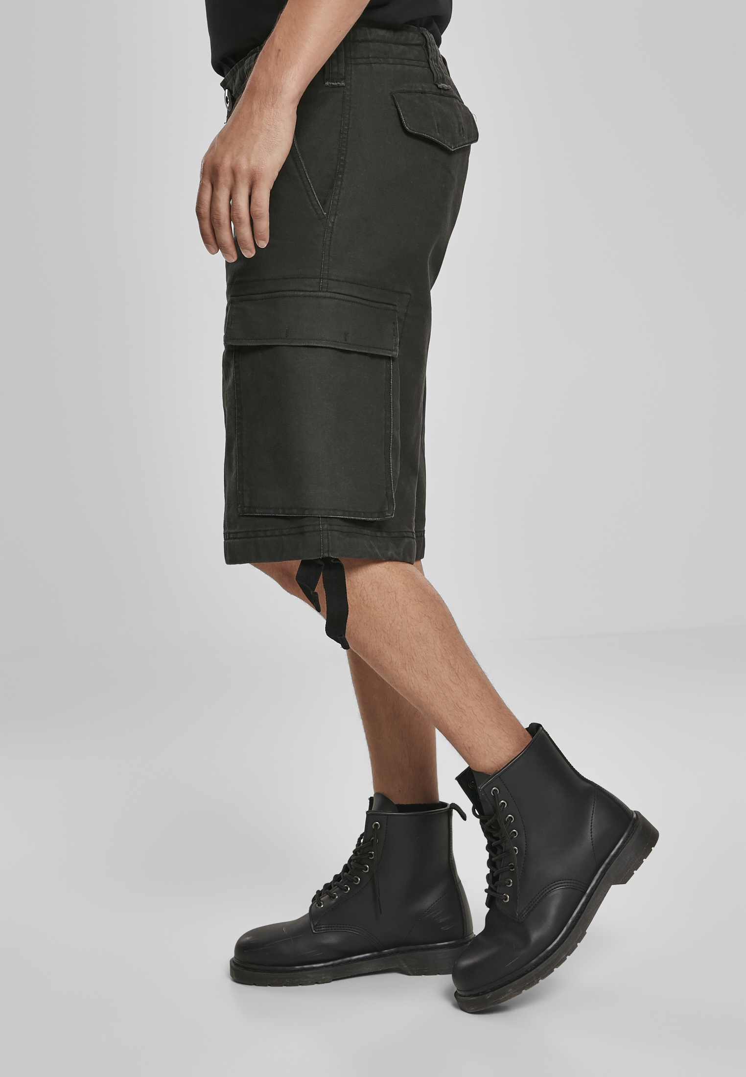 Build Your Brandit Vintage Shorts in Farbe black