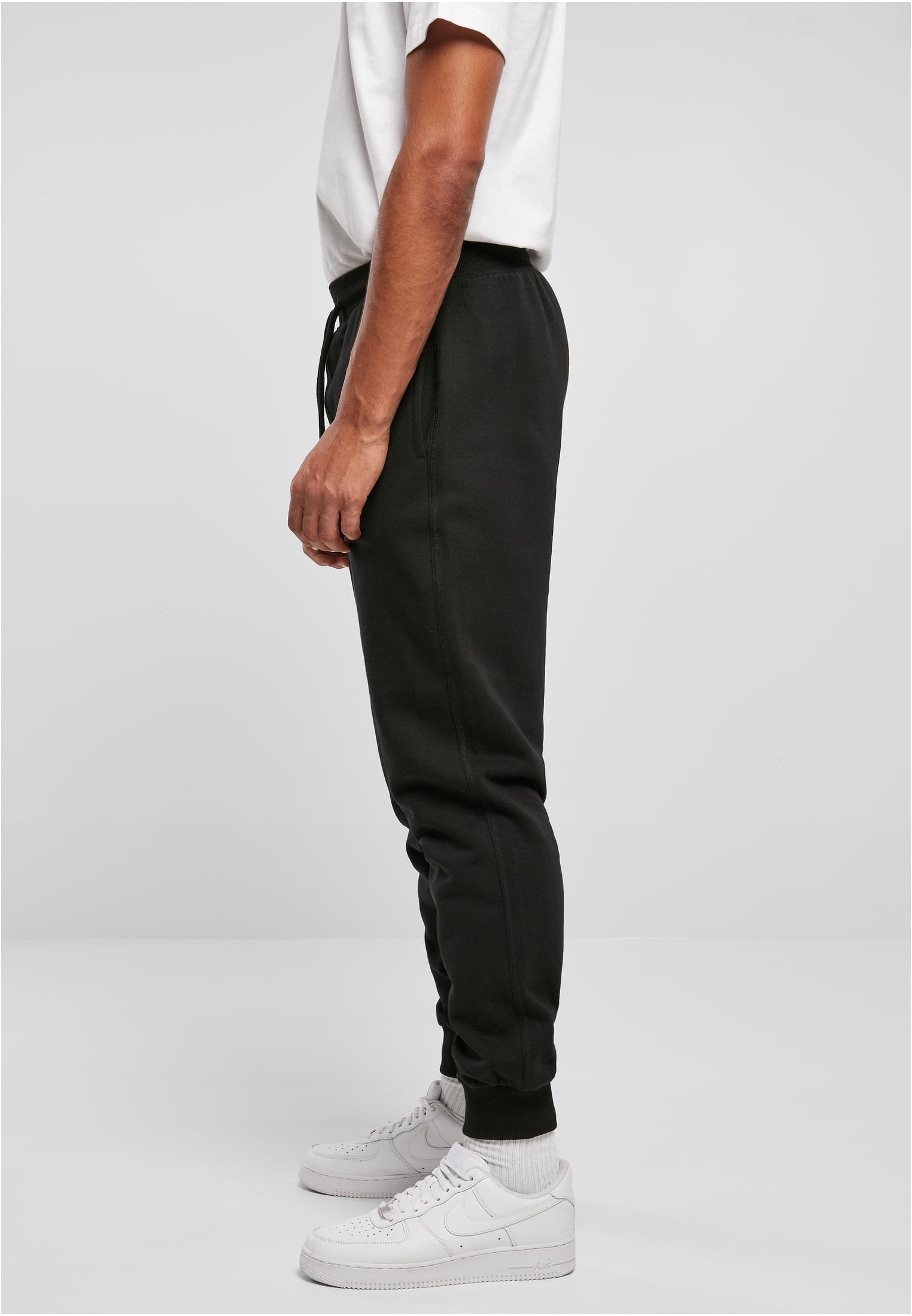 Herren Basic Sweatpants in Farbe black