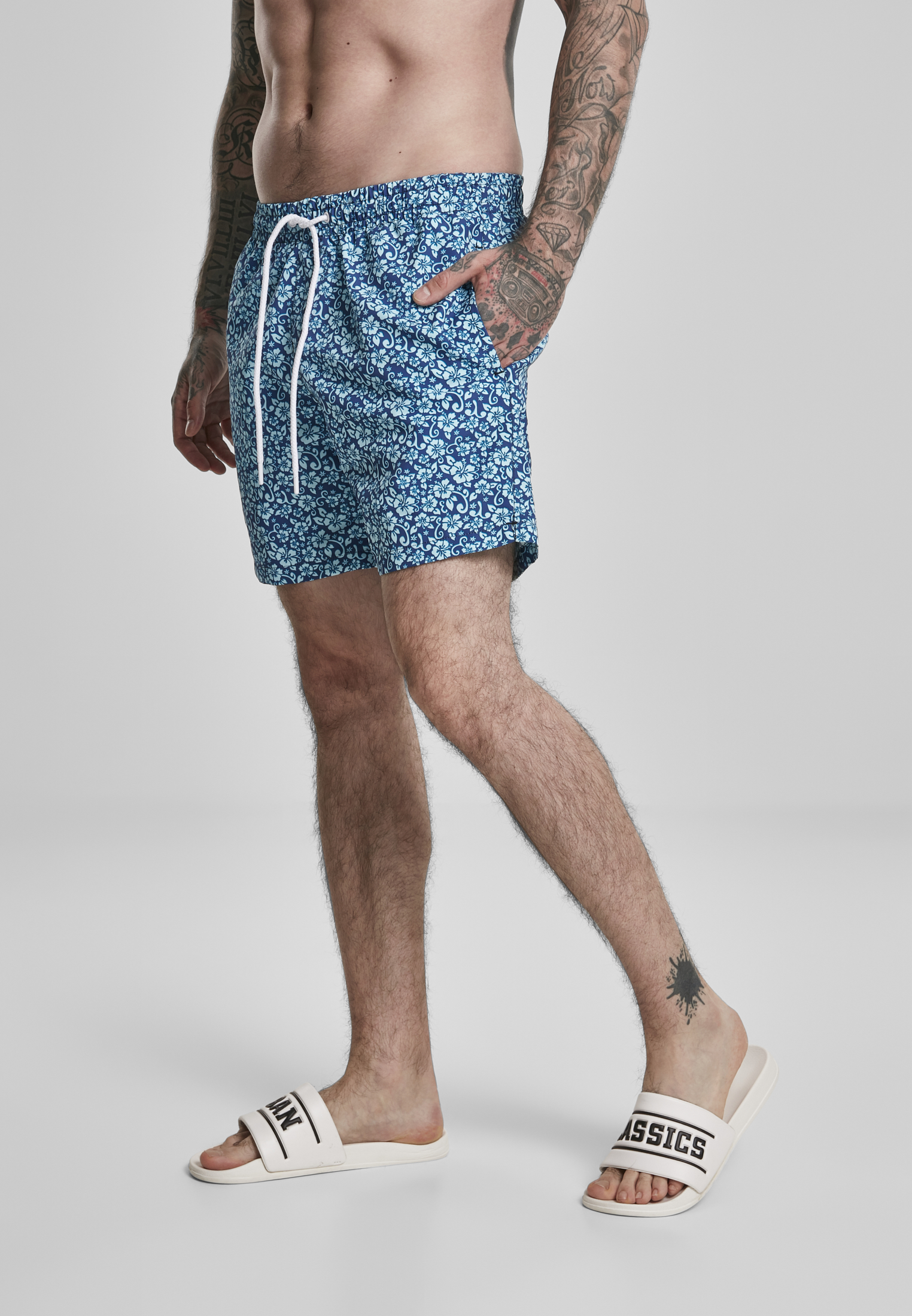 Bademode Floral Swim Shorts in Farbe navy