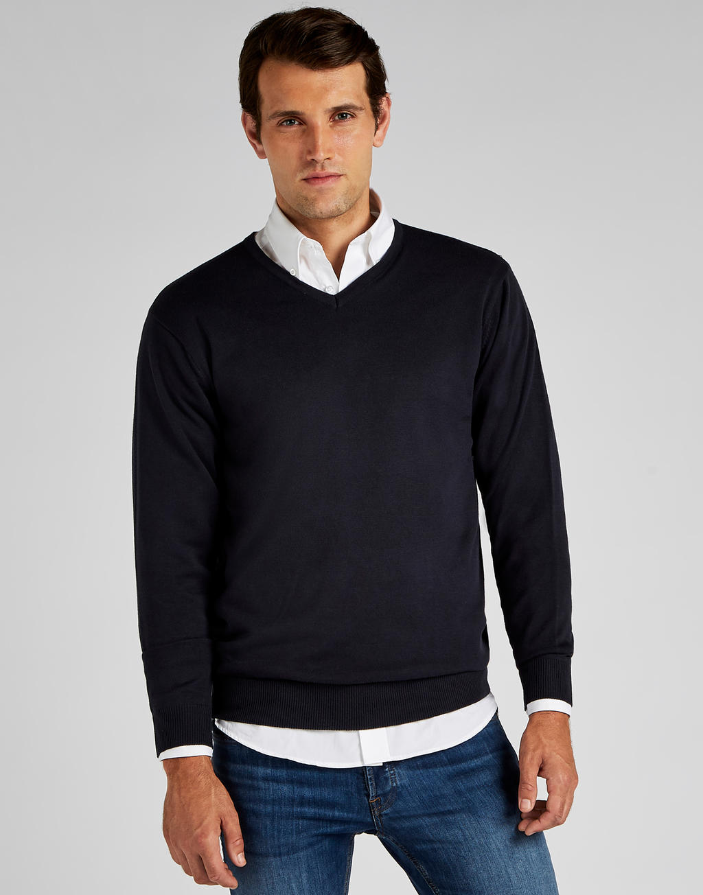 Classic Fit Arundel V Neck Sweater