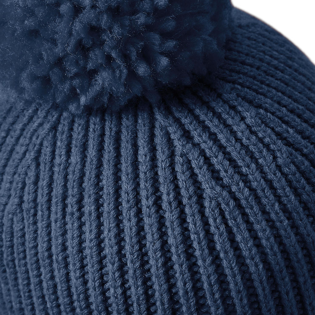  Engineered Knit Ribbed Pom Pom Beanie in Farbe White