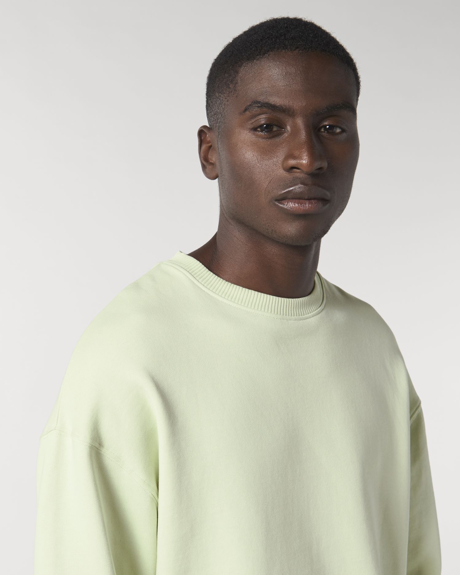 Crew neck sweatshirts Radder in Farbe Stem Green